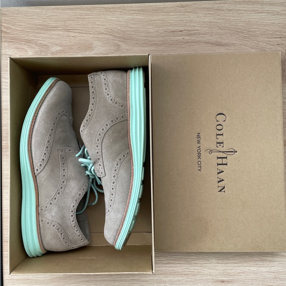 Cole Haan Lunargrand Lace-Up Oxfords Beige Suede and Green Size 7.5 Women’s - Picture 8 of 9